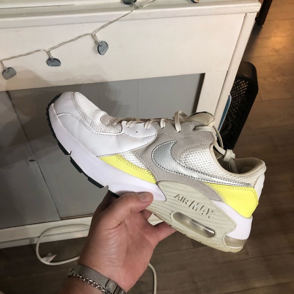Women’s Nike Air Max Excee Light Zitron size 11 - Picture 1 of 10